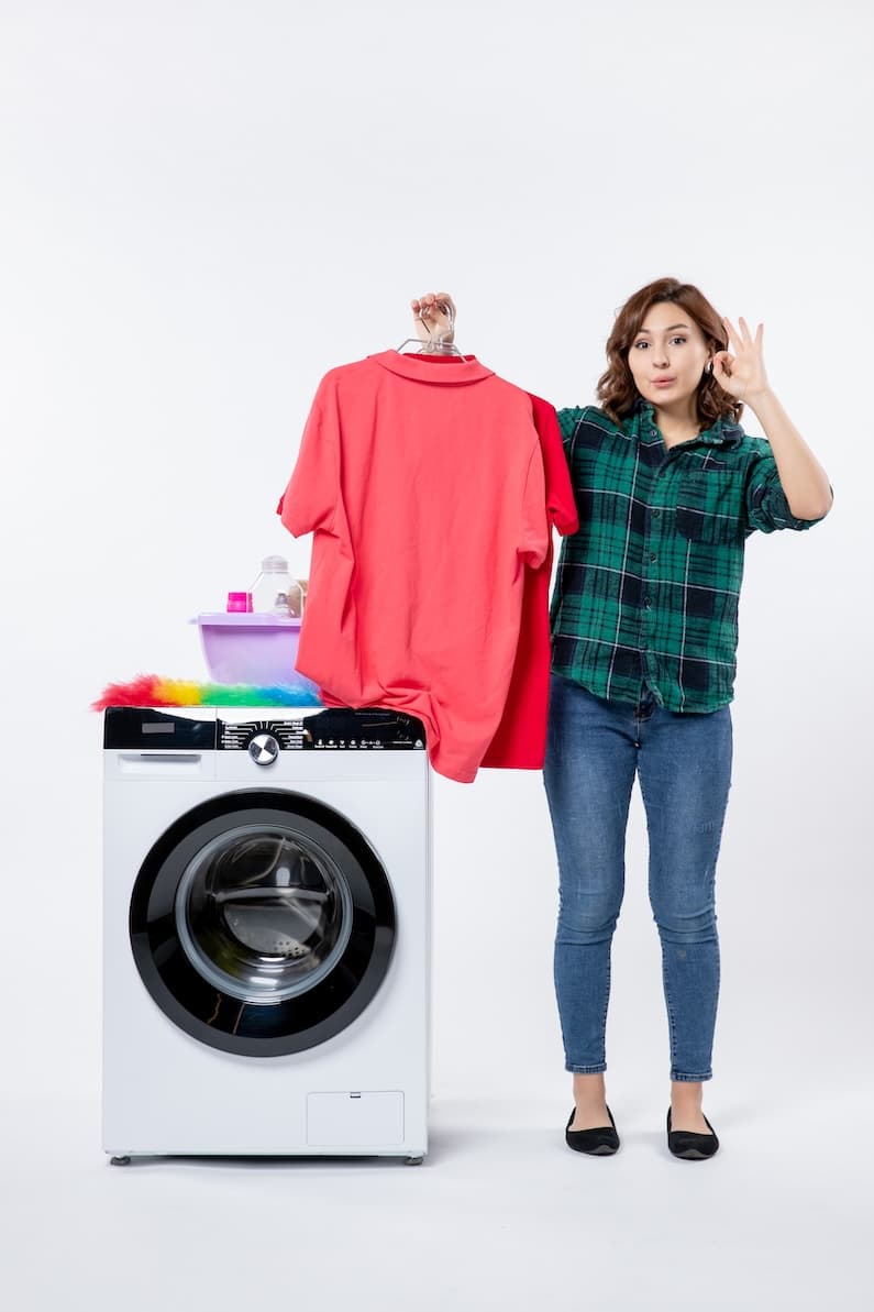 How to Prepare Your Clothing for Dry Cleaning – A Complete Guide