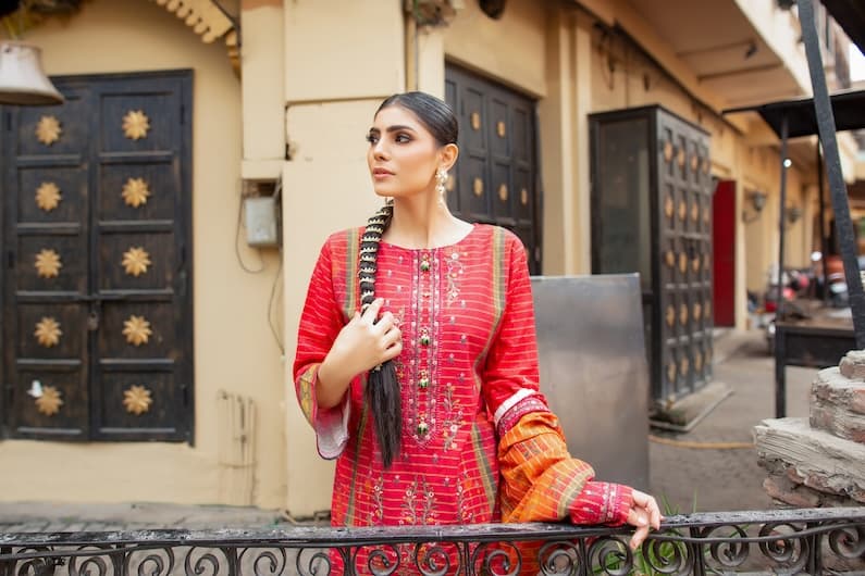 Punjabi Suit Cleaning: Keep Your Indian Attire Fresh & Flawless
